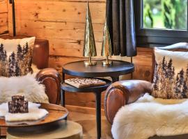 Chalet le Nutshell - au calme - AravisTour: Thônes şehrinde bir otel