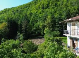 Casa Castagno e Ruscello - Nature Retreat in Liguria