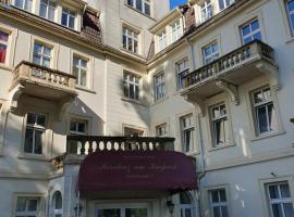 Ferienwohnung am Kurpark mit Balkon, Hotel in Bad Rothenfelde