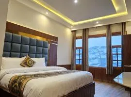 Mountain Zest - Simla Royale - Near Mall Road
