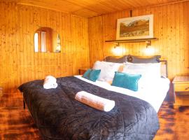 Kingswood Lodges, hotel di Fort William