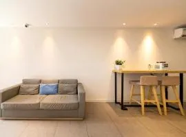 Hi Inn Liangpin Shanghai Xujiahui Tianlin Road