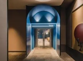 baseLITE-XINTIANDI Serviced Apartment