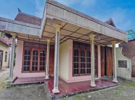OYO Life 93662 Kost Pak Budi, hotel v destinaci Sragen
