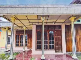 OYO Life 93662 Kost Pak Budi