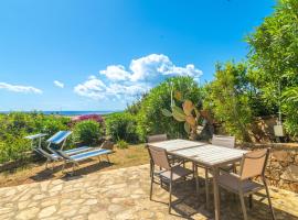 Villa Vista Mare Cala Ginepro, hotel v destinaci Punta Molara