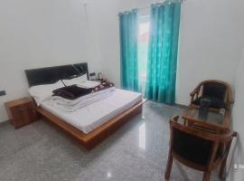 Hotel Uday Villa, hotel in Kharsālī