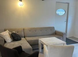 Private apartment on a farm, hotel v destinaci Herning