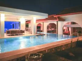 Greg Villa Pattaya