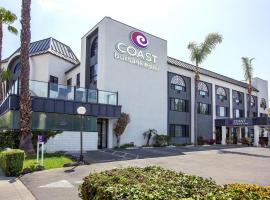 Coast Burbank Hotel、バーバンクのホテル