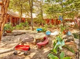 Beautiful Cabin Surrounded by Forest with Amazing Outdoor Amenities for a Peaceful Escape in the Outdoors in Ben Wheeler, Texas