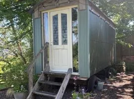 Rhodes To Serenity - Waterfall Shepherds Hut