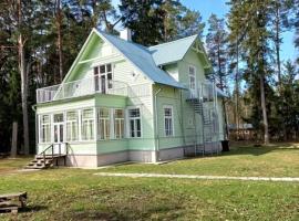Loksa laagripaik, hotel v destinaci Loksa