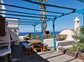 Villa Exclusiva en El Hierro con Piscina Privada