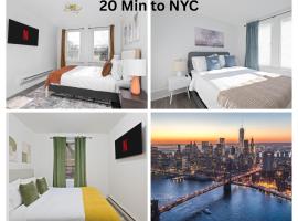 Modern 3BR Stay - Up to 7 Guests - 20 Mins to NYC, hotel v destinaci West New York