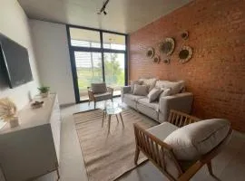 Departamento con vista al rió 202
