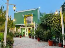 Hotel green garden