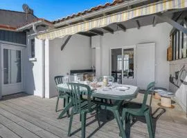 À 300m de la mer maison - jardin - Piscine pour 4