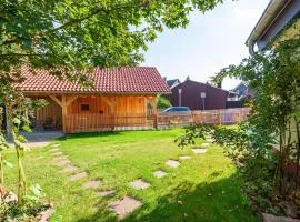 Ferienhaus Lauwenhaus mit Sauna und eingezäunten Garten