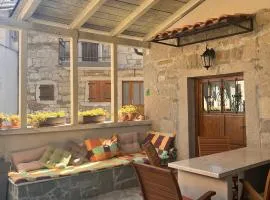 Holiday House Rea with BBQ and two terrace