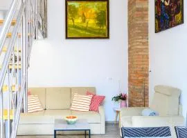 THE LOFT Apartments