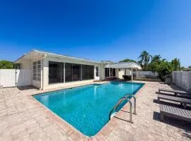 Pool Pet Friendly Game Room