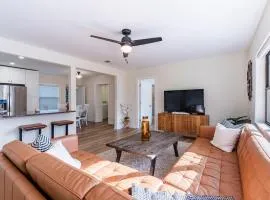 Clearwater Hideaway Modern 4BR Home w Heated Pool
