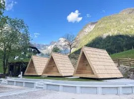 Glamping Kamp Triglav、ソチャのシャレー