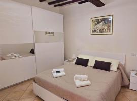 Locazione turistica via Aurelio Saffi 5, hotel i Foligno