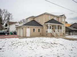 Tranquil 2bedroom basement in charming Mississauga