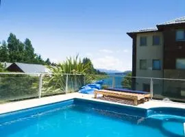 Hermoso departamento frente al lago con piscina
