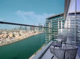 Luxury Canal Front with Burj Khalifa Skyline View