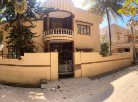 3 Spacious AC Bedroom Luxurious Peaceful Bungalow