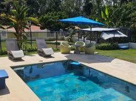 Oasis Azul Paradise, Casa de Playa con Piscina