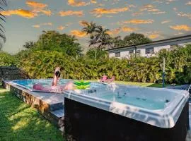 Tropical Vibes in Hollywood: Pool Hot Tub Fun