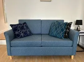Stylish 2 Bedroom House in Essex-Parking-Free WiFi