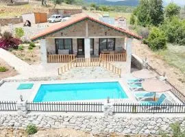 VILLA TERAS