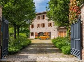 Residenza Storica sulle Colline di Maranello