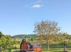 Natur, Wasser und Landleben - Camping mit eigenem Zelt