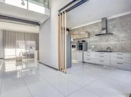 Urban Nest Retreat