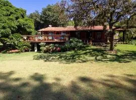 Casa de campo c lazer, bem equipada, pet friendly