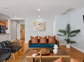 Splash Haven-Heated Pool-Huge Living Area-Sleeps 8