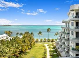 4 Bedroom Cable Beach Condo with Balcony, hotell sihtkohas Nassau