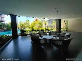 Messatiera Condo - UrbanSol Stay