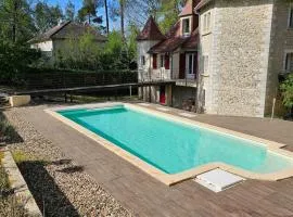 Independent apartment, quiet, forest and pool