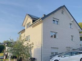 Ferienwohnung in Eckenhagen, place to stay in Reichshof 