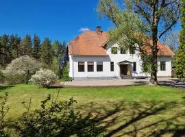 Gnöttlerum bei Vimmerby Die Schule