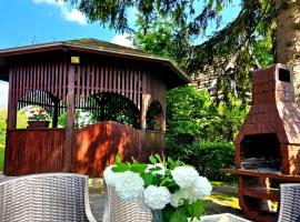 River Point, kuća za odmor, k&aelig;ledyrsvenligt hotel i Žažina