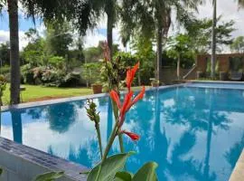 Estanzuela Eco Lodge, chata v destinaci Itauguá