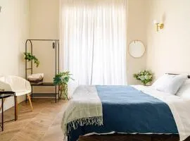 Center Rooms